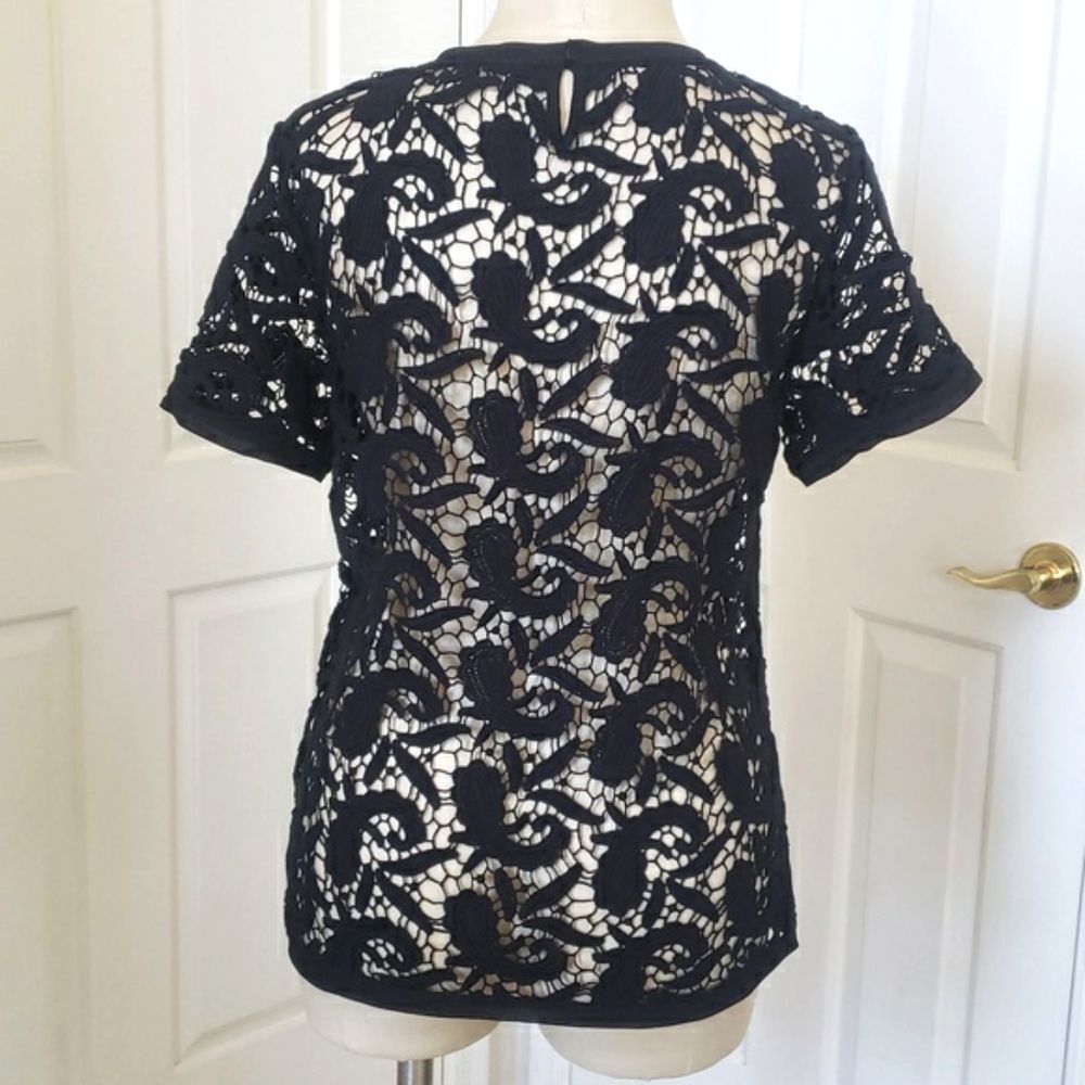 LOFT Black Crochet Lace Sheer Top Short Sleeve Keyhole Petite Medium PM - Picture 4 of 12